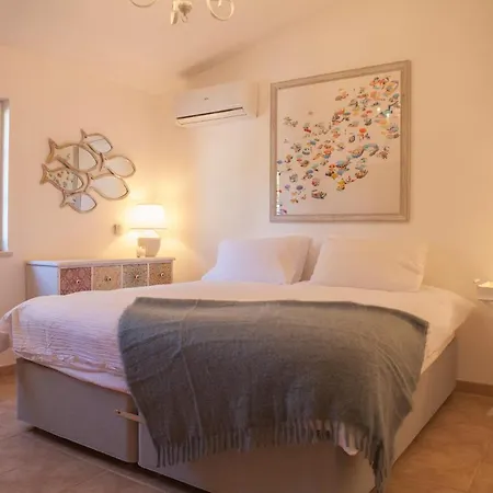 Casa Lola Villa