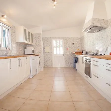 וילה Casa Lola